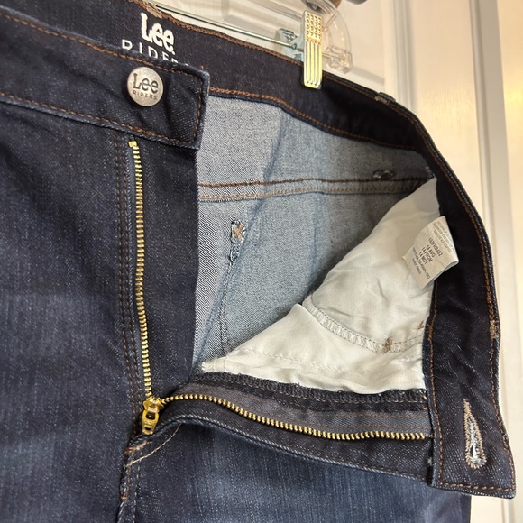 Lee Bootcut Jeans - Picture 9 of 16